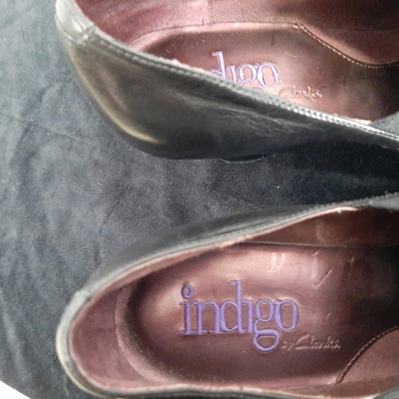 Indigo by Clarks Lethie Victorian-style High Heels - Picture 7 of 8